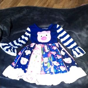 Little girls dress with pigs size small